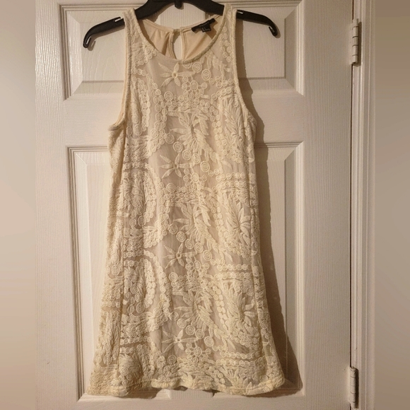 Classy, lace Mini 💋 size S FOREVER 21 - Picture 1 of 1